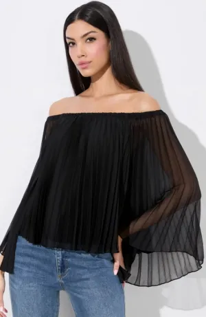 Aundrea Off The Shoulder Pleated Blouse