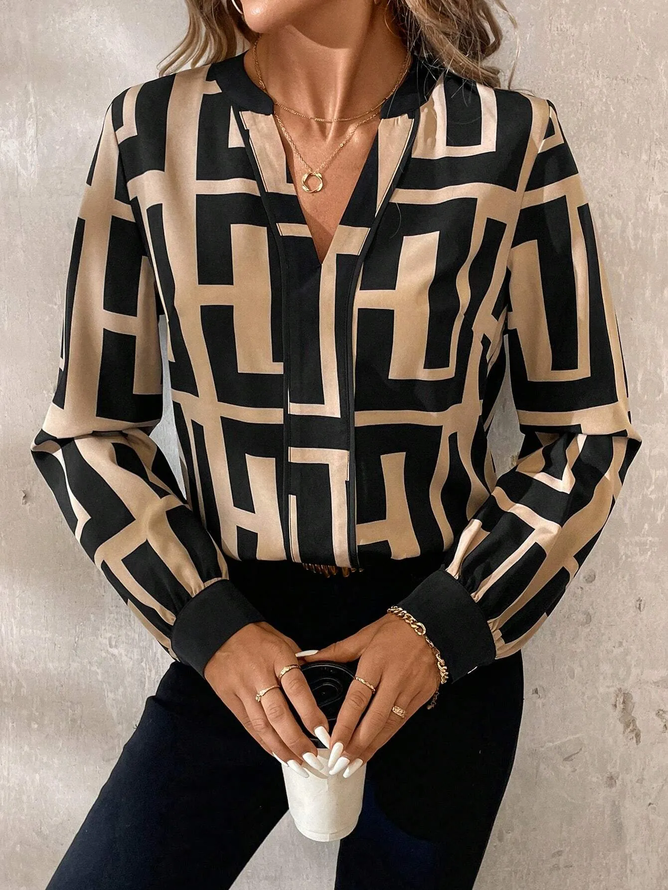 Clasi Women's Contrast Color Satin Long Sleeve Fitted Blouse, Suitable For Daily Wear, Party And Romantic Dates, Spring Autumn Winter