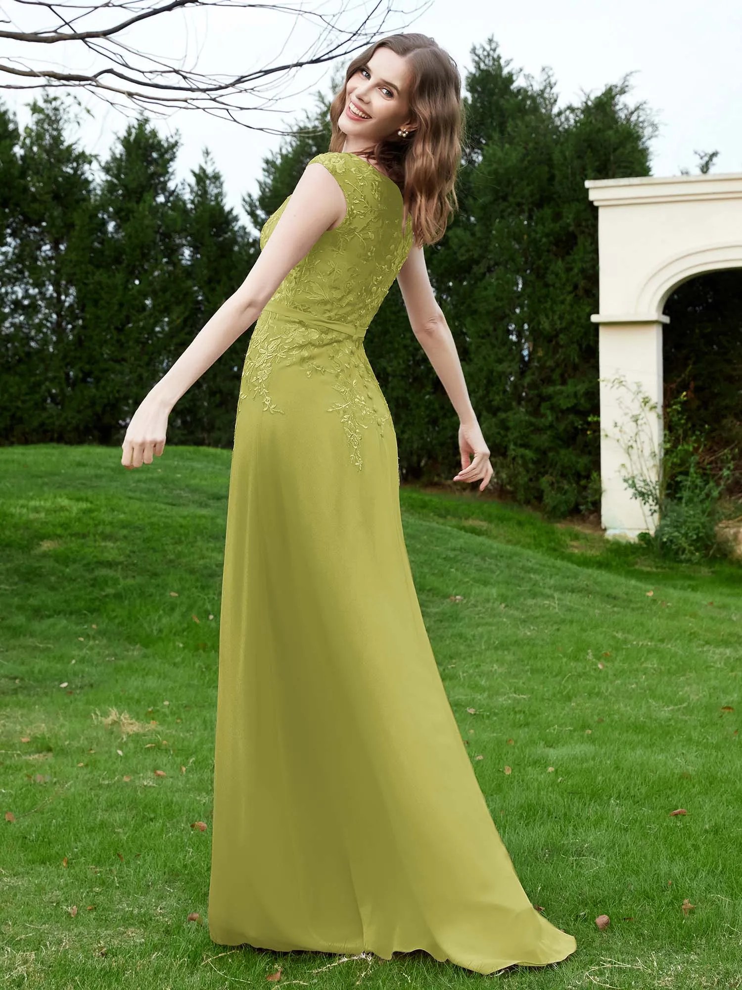 Elegant Illusion Lace Appliqued Dress With Buttons Clover Plus Size