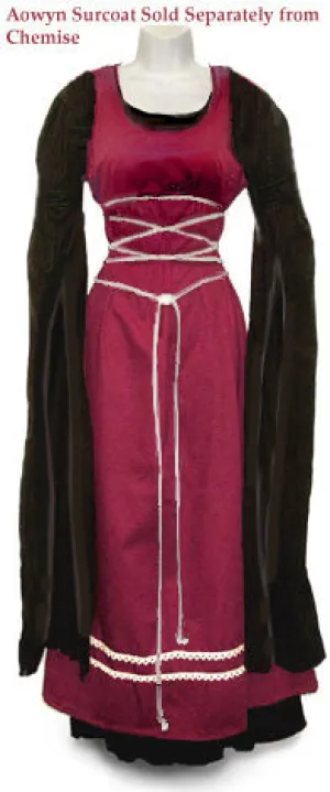 Eowyn Chemise