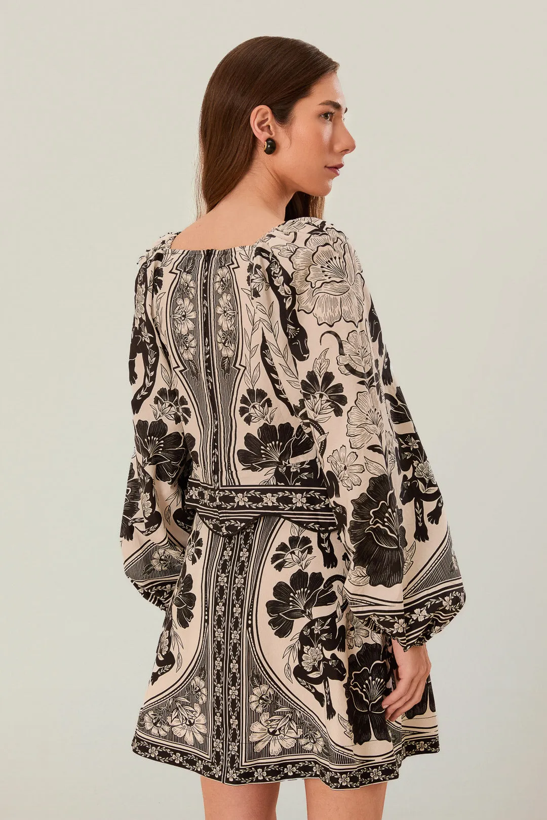 Flower Leopards Off-White Long Sleeve Blouse