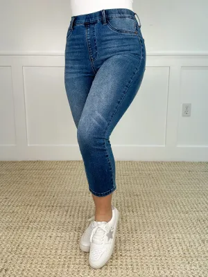 Judy Blue Elle High Rise Moisture Control Pull On Medium Wash Denim Capris