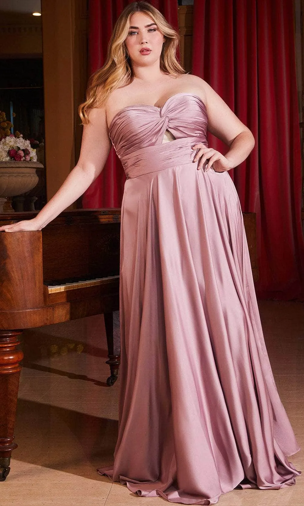 Ladivine 7496C - Sweetheart Knotted Evening Gown