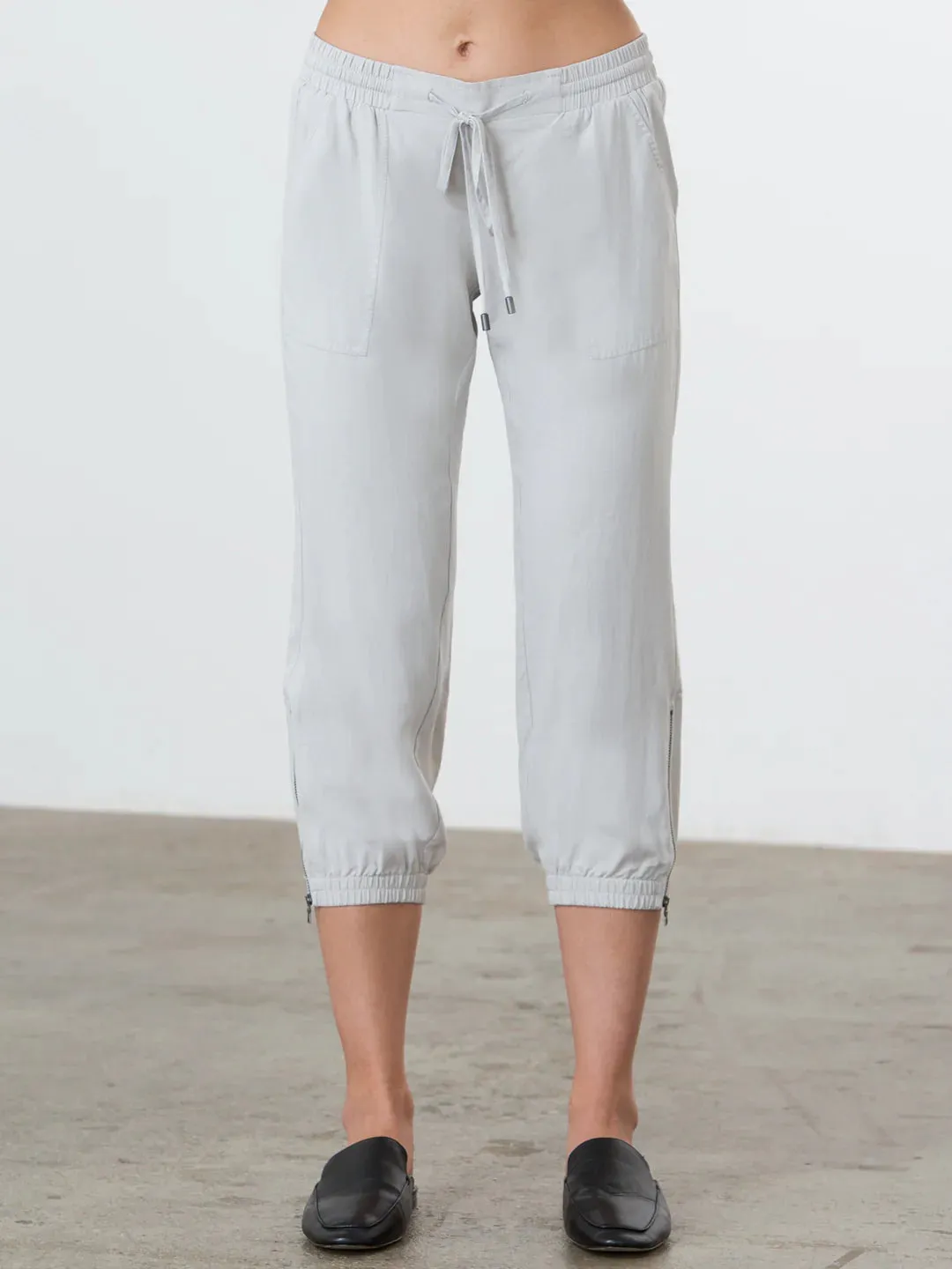 Parachute Capris