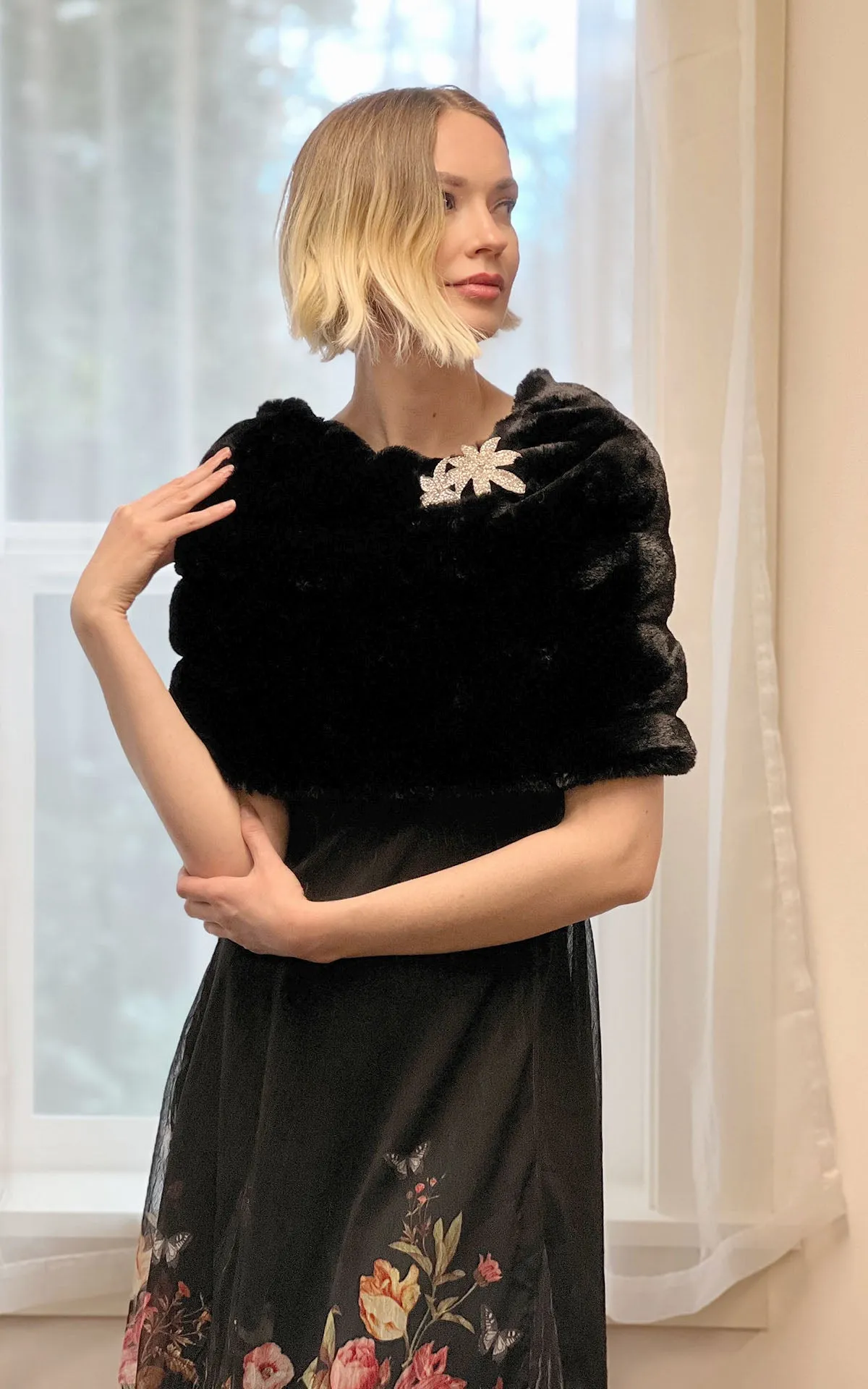 Shoulder Wrap - Royal Opulence Faux Furs