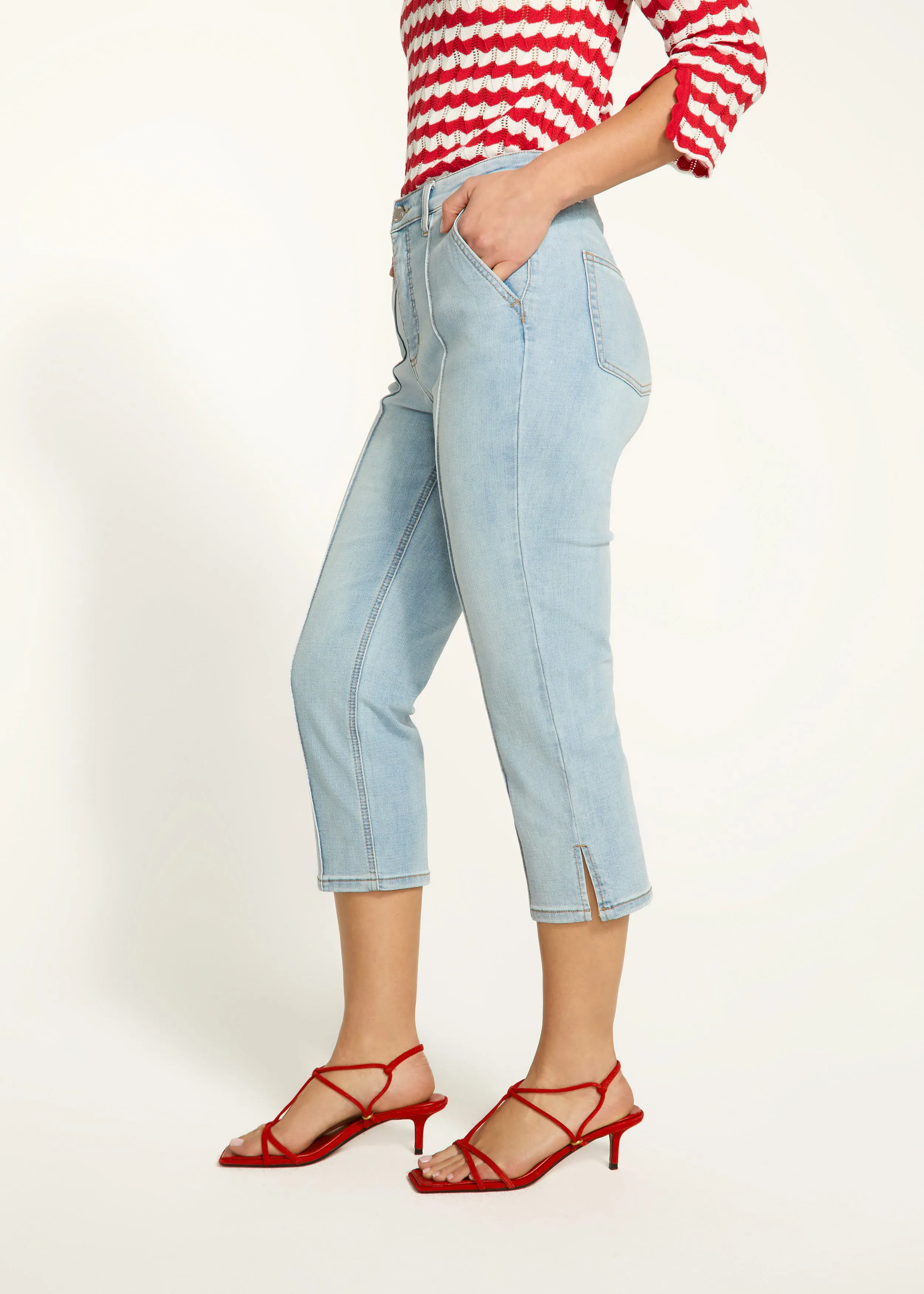 Suzanne Capri Denim, Pale Wash