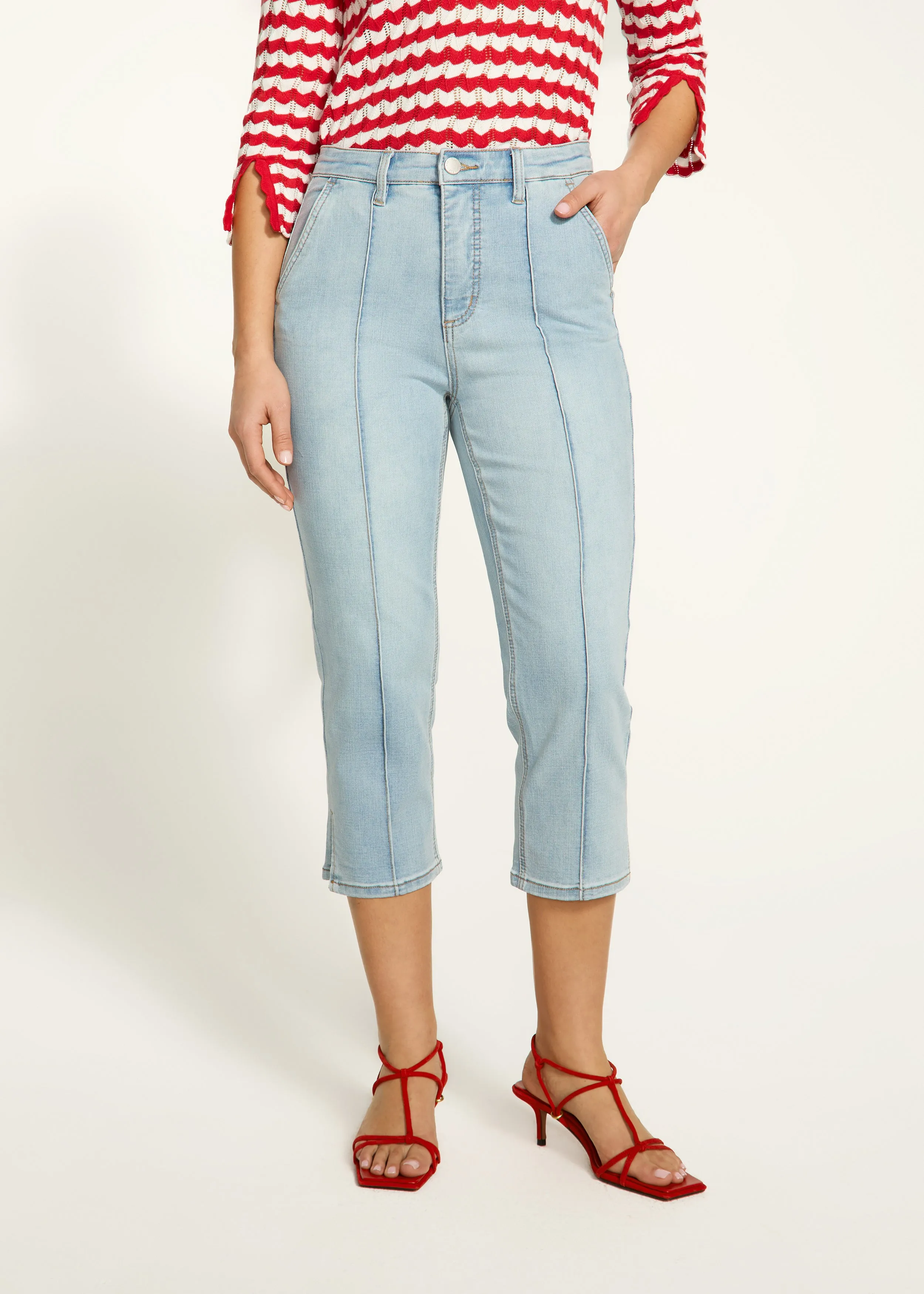 Suzanne Capri Denim, Pale Wash