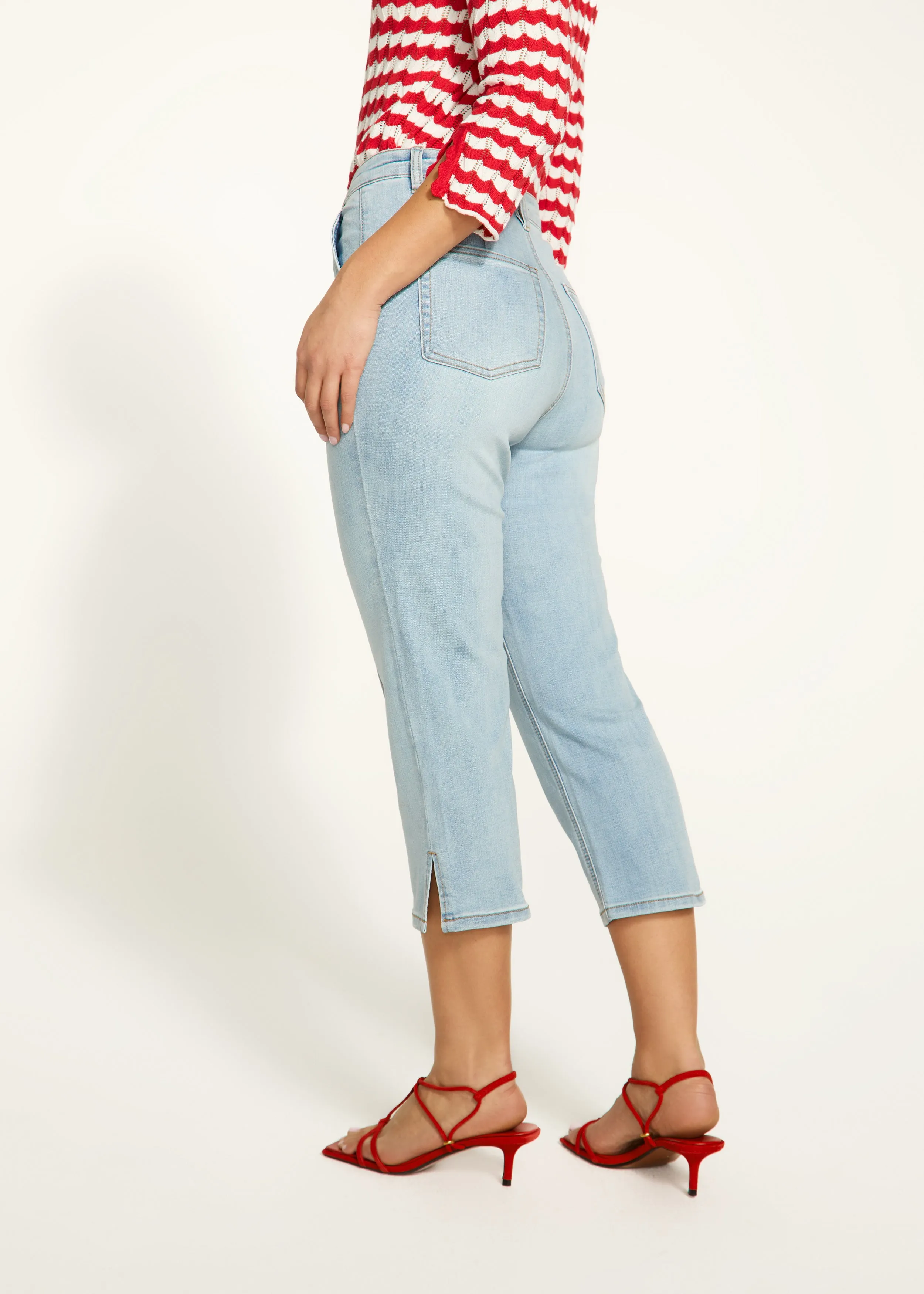 Suzanne Capri Denim, Pale Wash