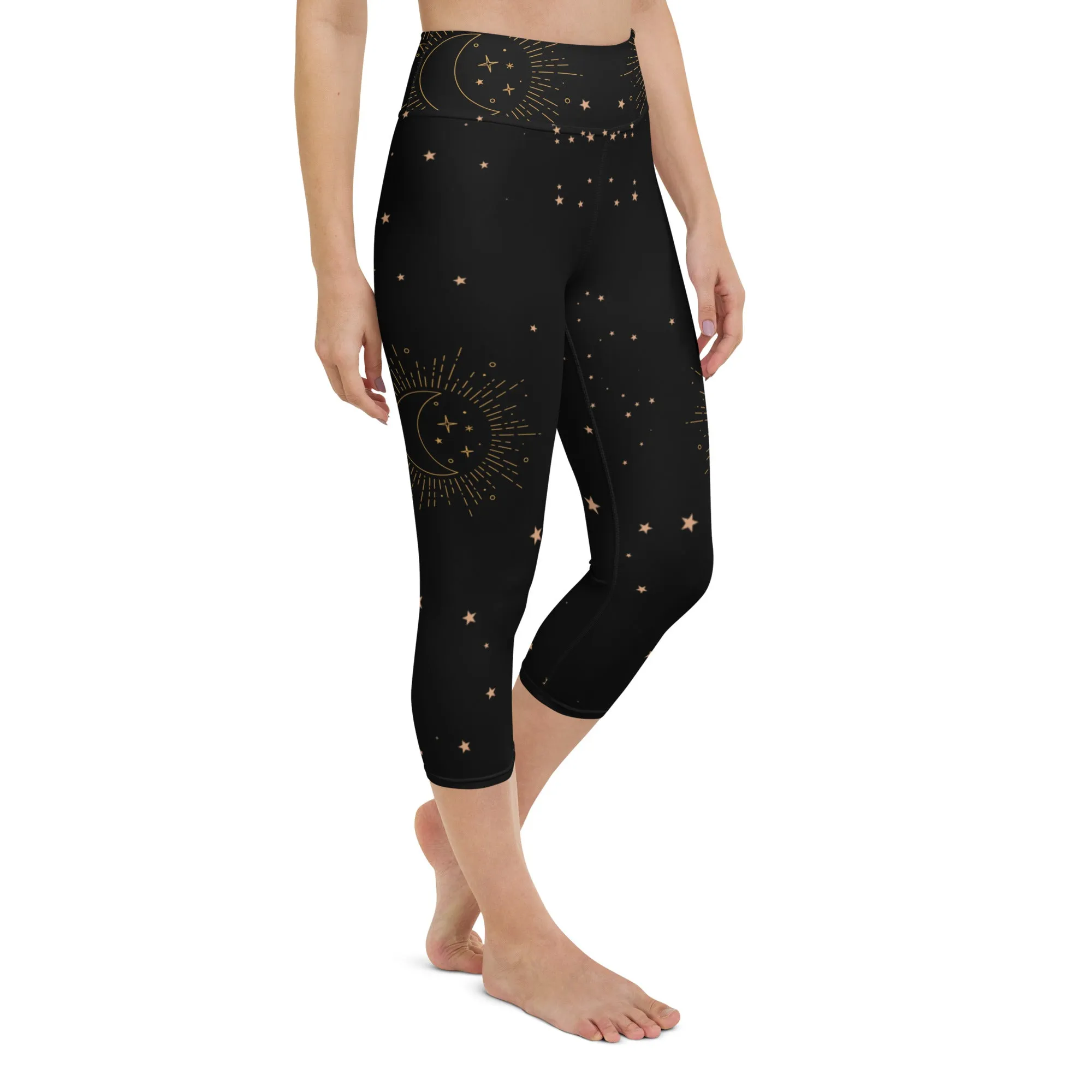 Women's star print black capri