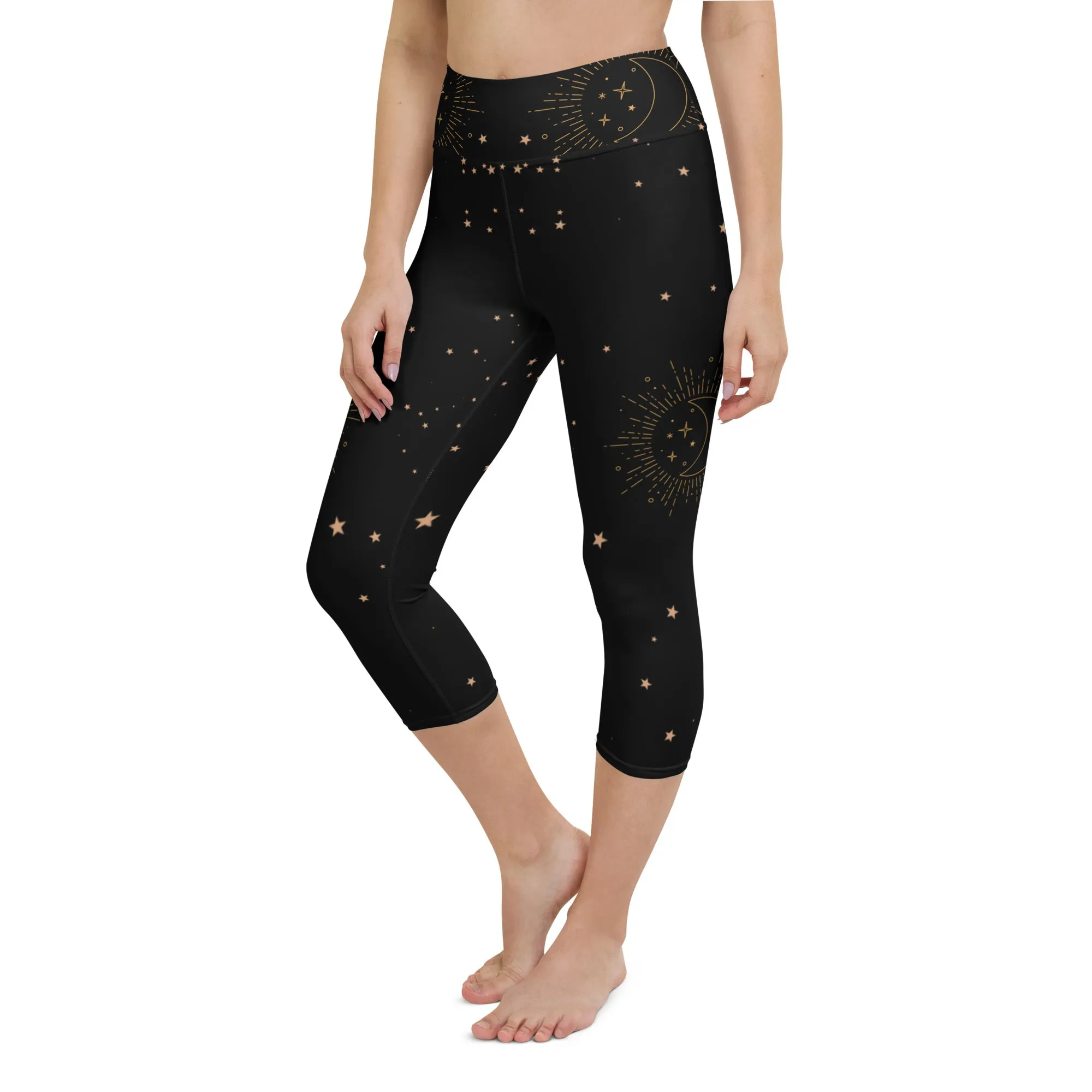 Women's star print black capri